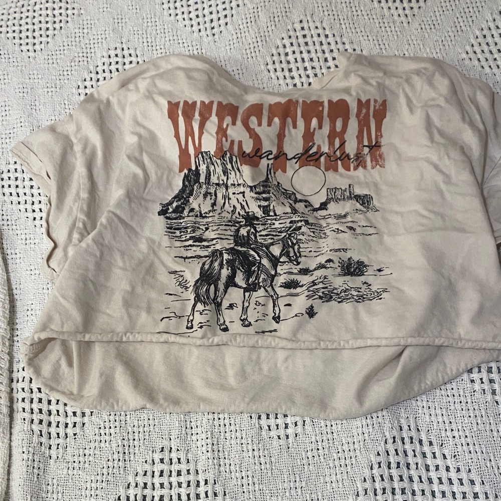 Cropped Western Graphic Tee